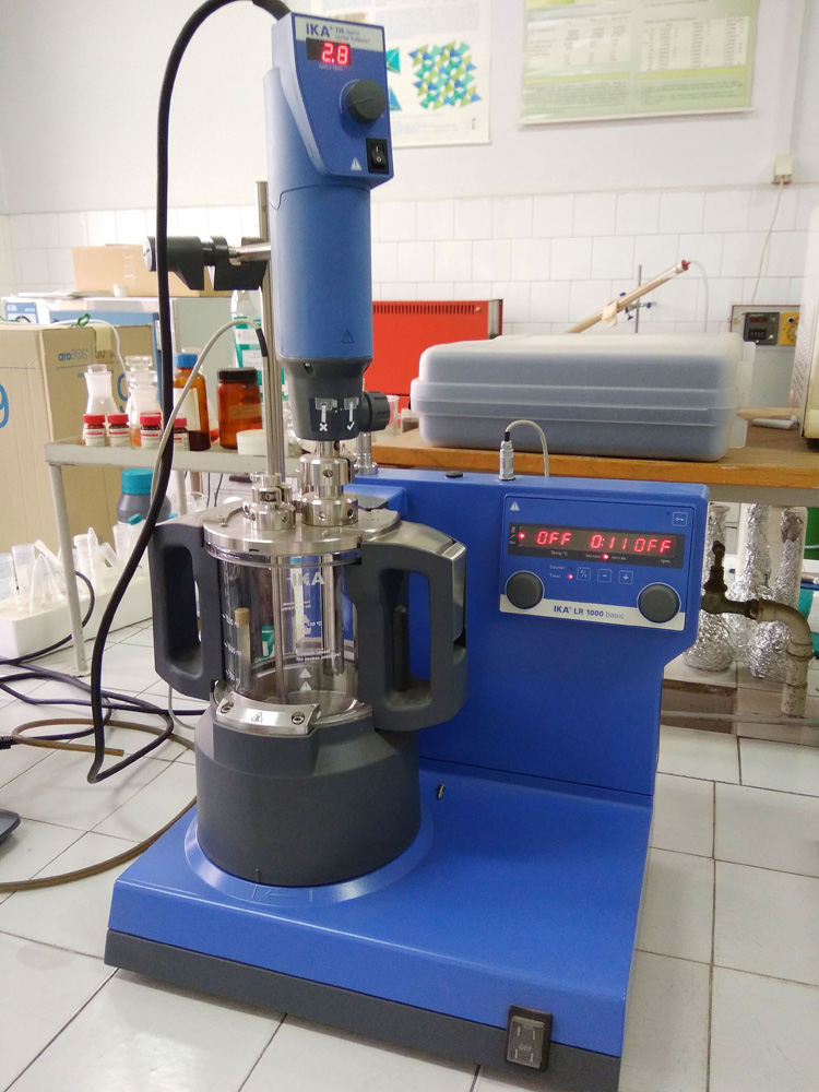 High viscosity reactor and disperser