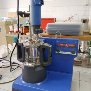 High viscosity reactor and disperser